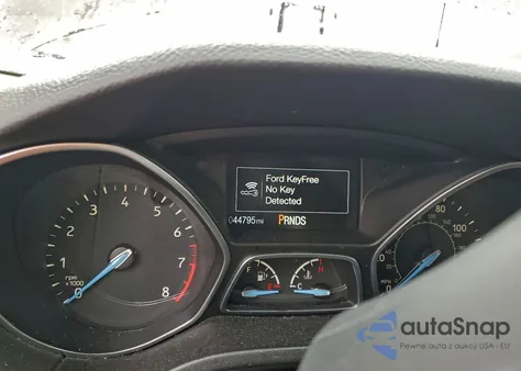 2016 Ford Focus Titanium from USA, damaged, VIN 1FADP3N25GL305355